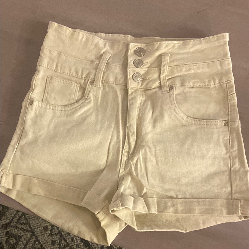 Women's Cream High-Waisted Shorts